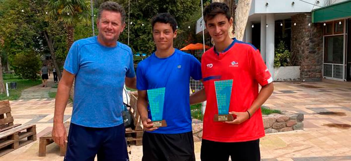 Santiago Serrano y Loic Young son los campeones duplas del J100 de Mendoza