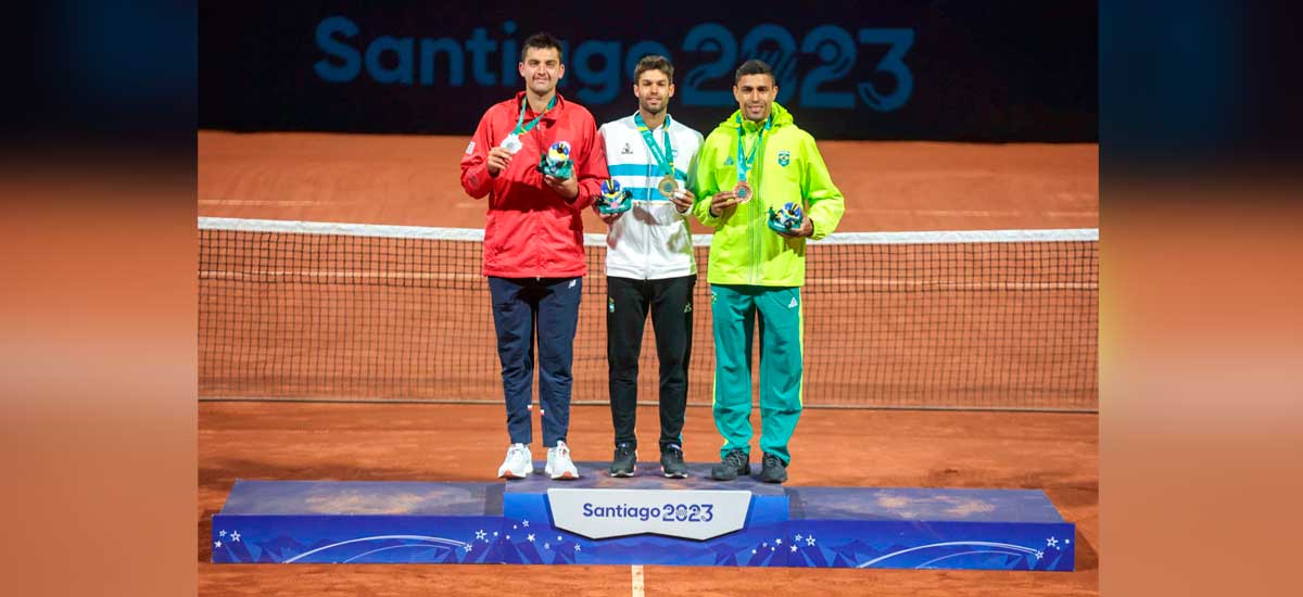 Tomás Barrios también es plata singles en Santiago 2023