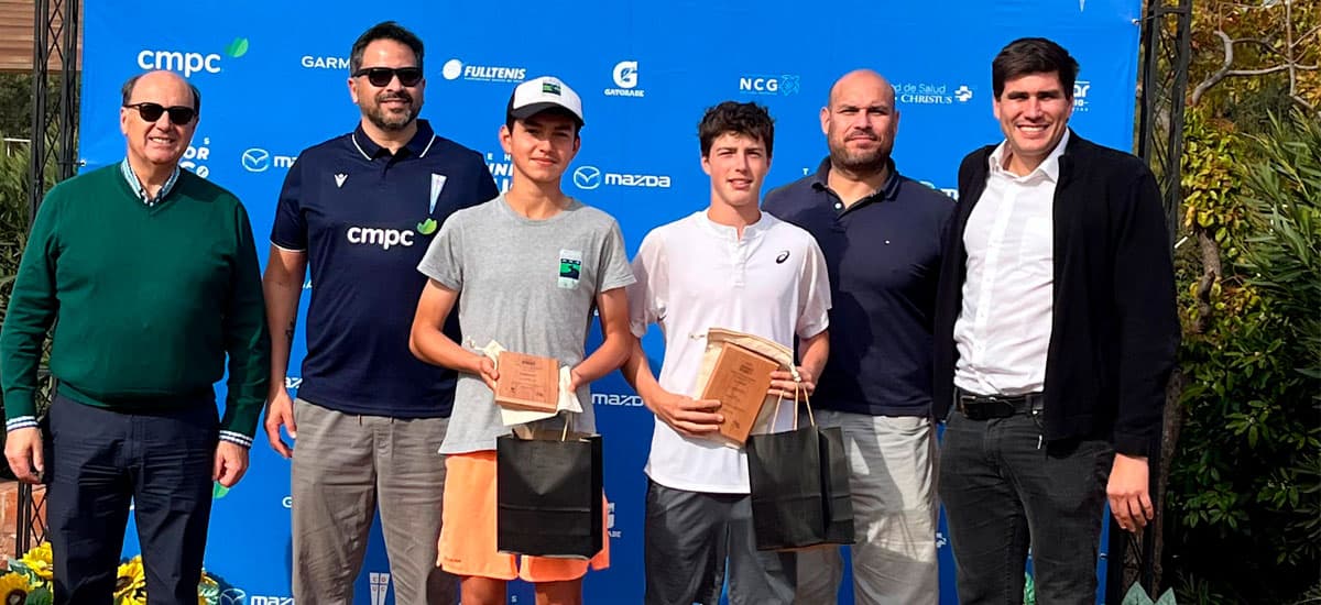 Santiago Flores y Cristóbal Vargas conquistaron el G2 COSAT UC en duplas