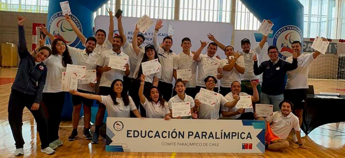 Fetech presente en el cierre del Curso de Iniciación en los Deportes de Raquetas
