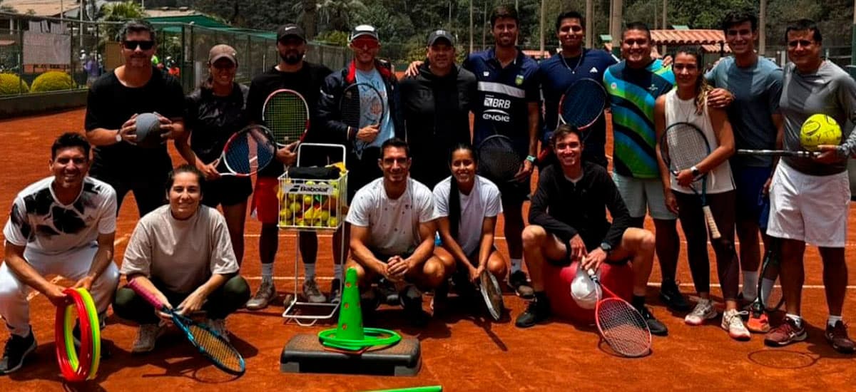 Exjugadores nacionales participaron en Curso Nivel II ITF en Perú