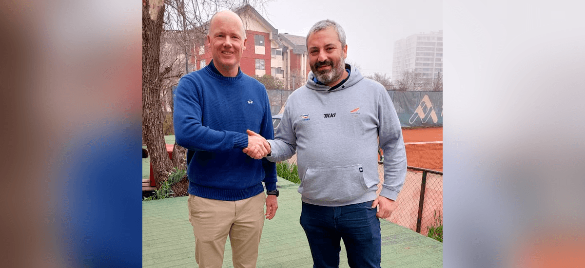 Fetech y USP Chile sellan alianza para potenciar tenis y estudios