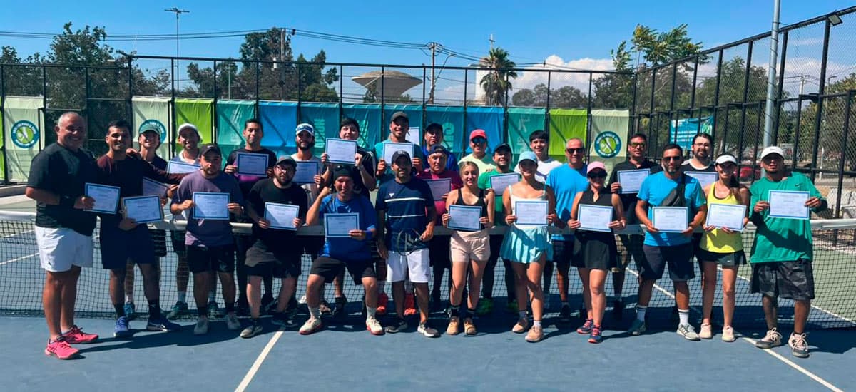 En la Fundación Futuros para el Tenis se realizó el primer curso de entrenadores del año