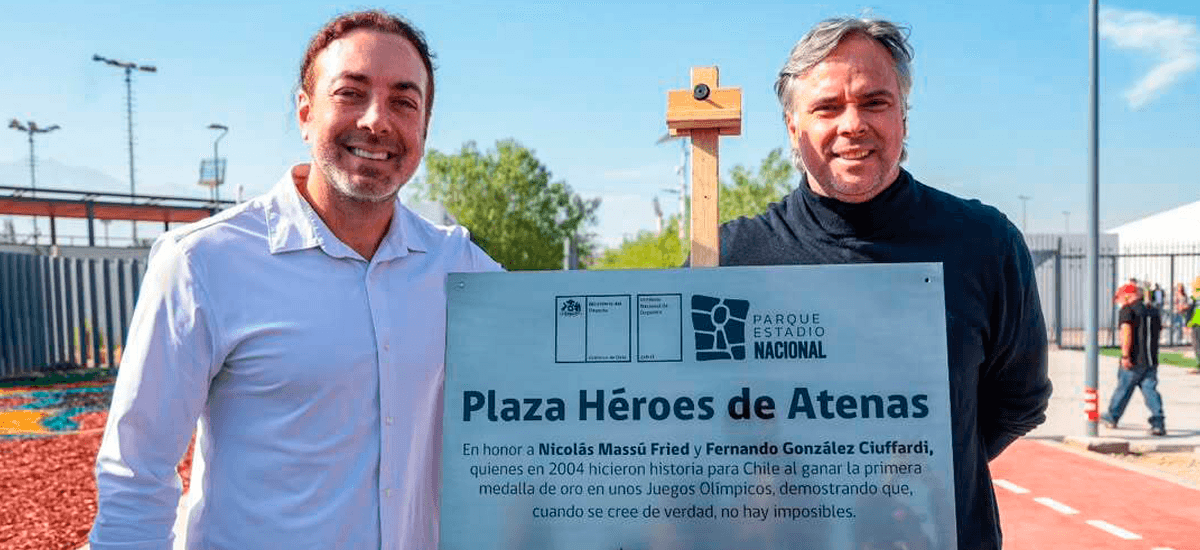 Parque Estadio Nacional rinde homenaje a los “Héroes de Atenas”